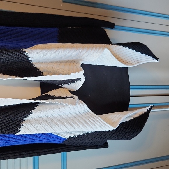 Ana Couture Open Front Colorblock Cardigan - Picture 4 of 14